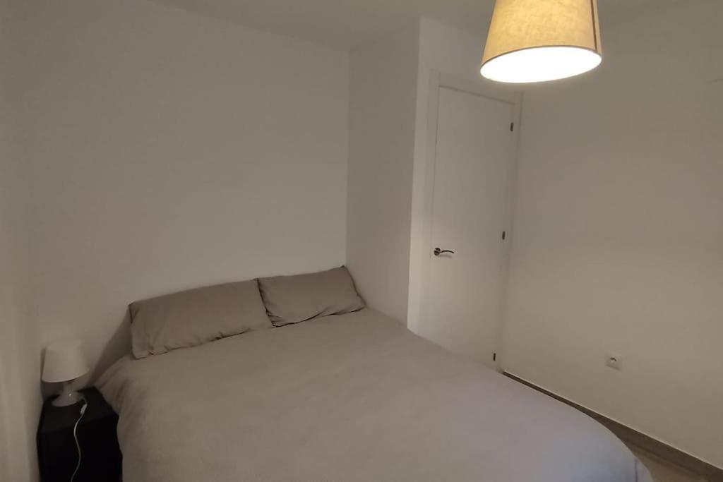 Apartamento Moderno A 1Km De Granada Exterior photo